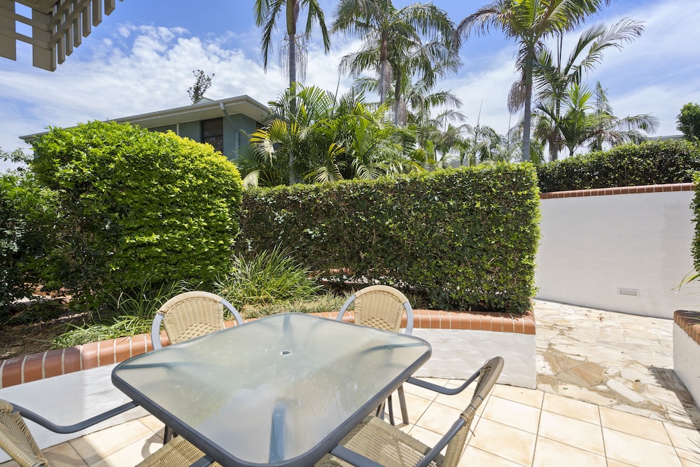 Byron Getaway @the Crest — 4-Star Luxury Hotel in Byron Bay, Australia