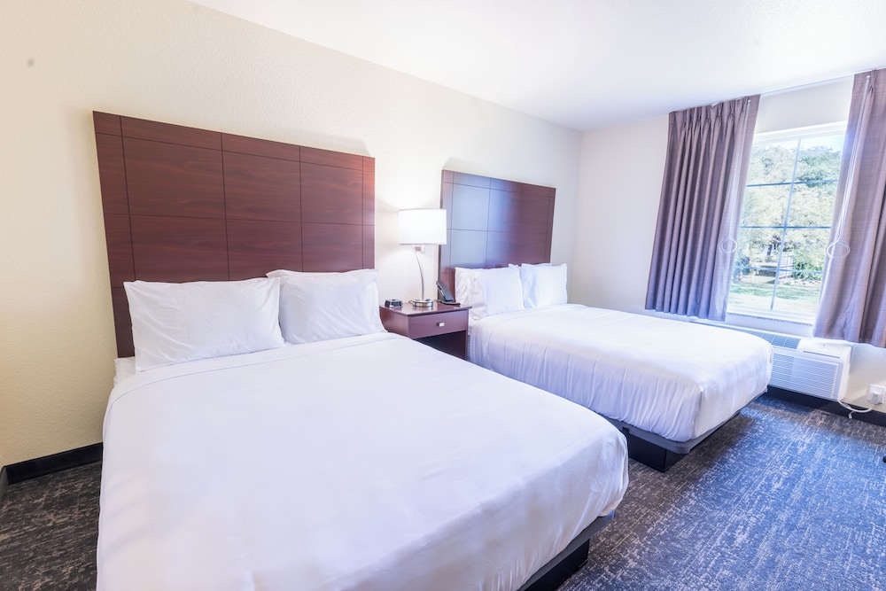 Cobblestone Inn & Suites Winters - photo 21