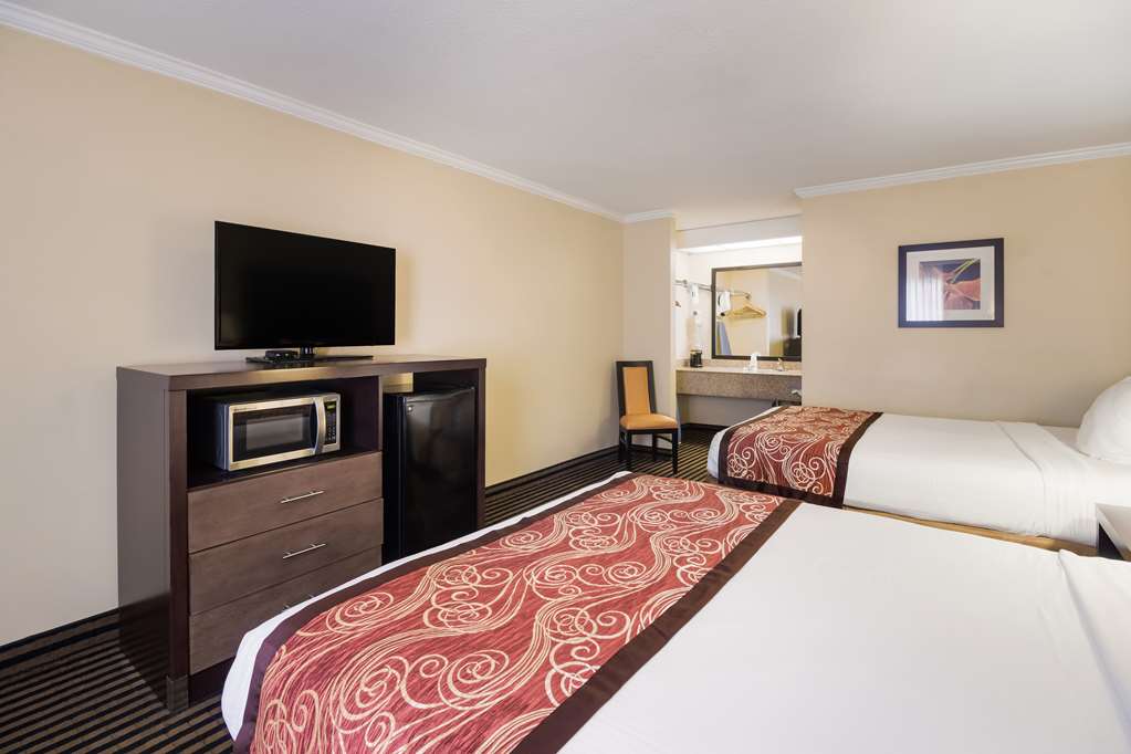 Best Western McKenzie - photo 10