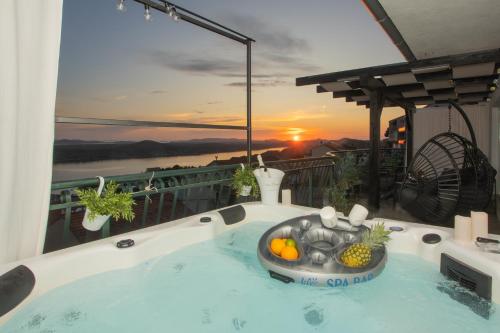 Apartment Mozart — 4-Star Luxury Hotel in Sibenik, Croatia