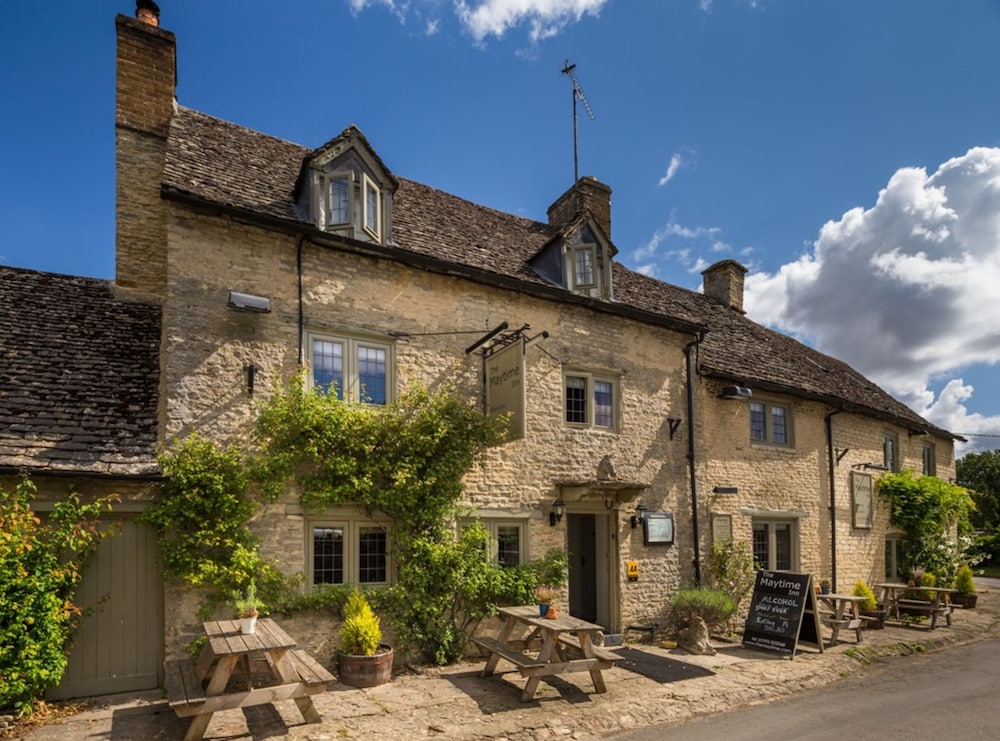 The Maytime Inn — 4-Star Luxury Hotel in Burford, United Kingdom