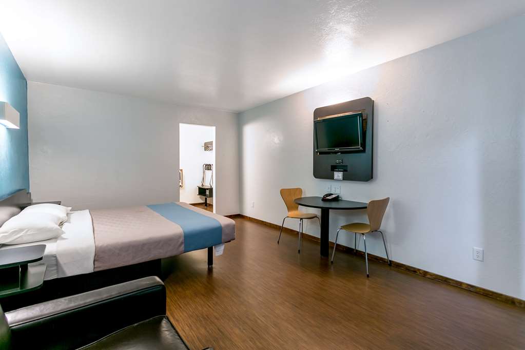 Motel 6 University Missoula - photo 19