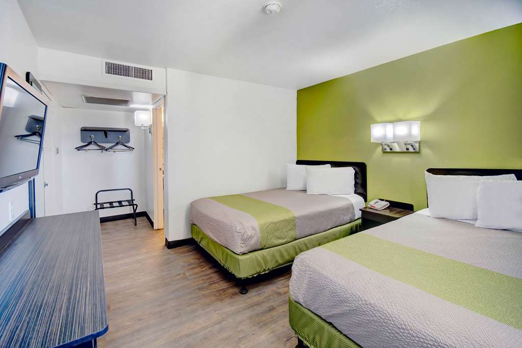 Motel 6 Douglas AZ - photo 8