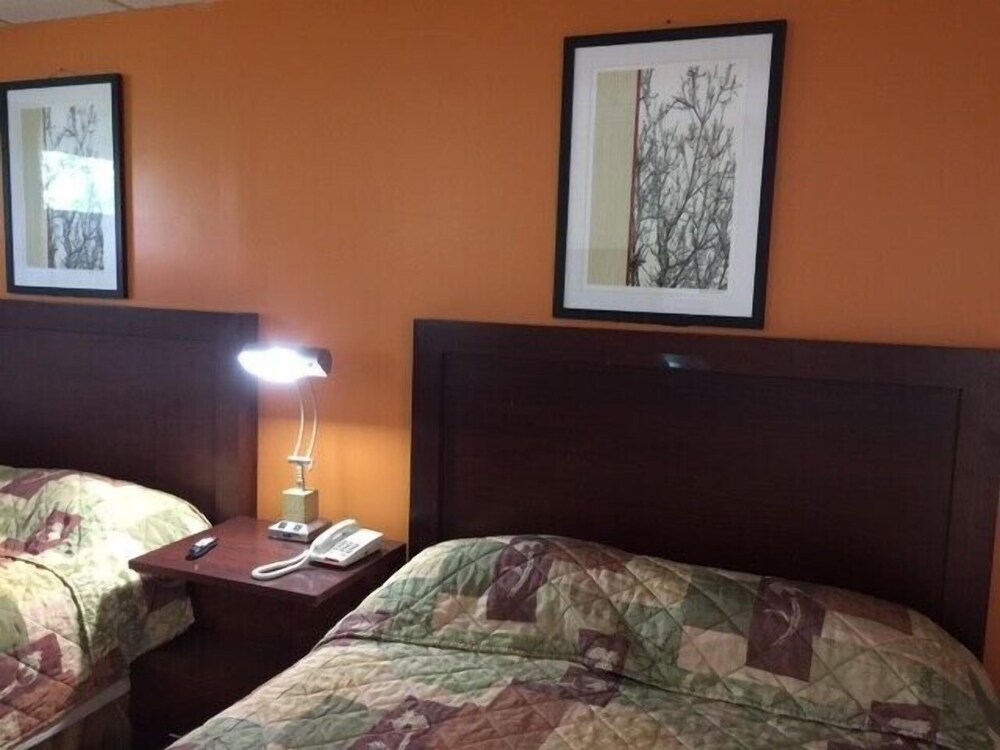 Hollander Motel - photo 11