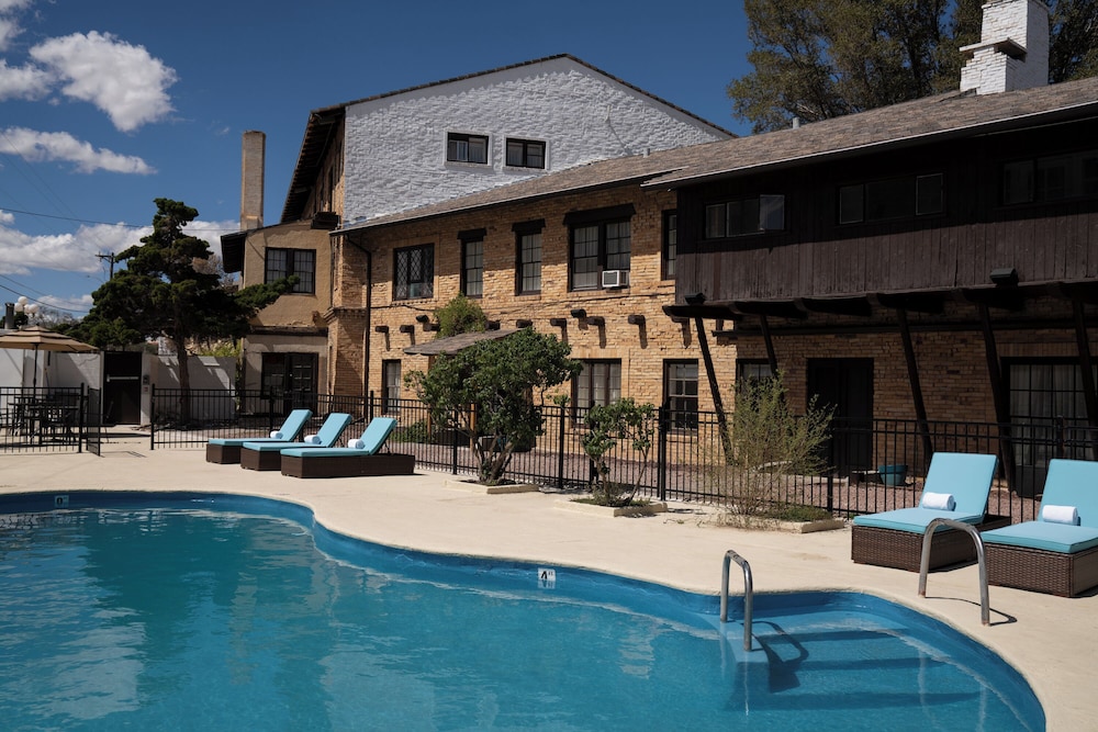 Hotel El Rancho - photo 62