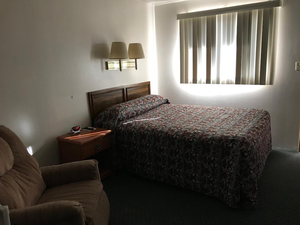 Motel Grand - photo 18