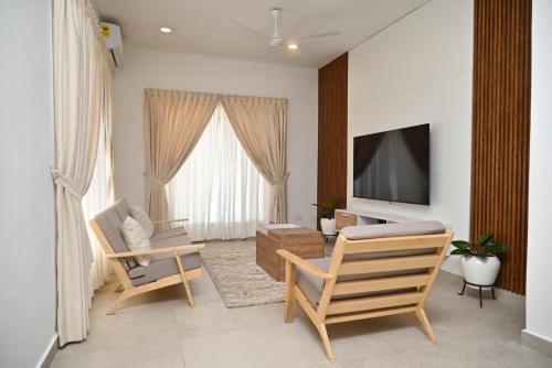 The Chelsea TownHouse C — 4-Star Luxury Hotel in Accra, Ghana