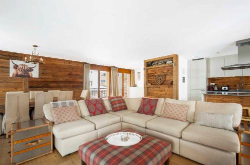 Sonnegg Lodge — 4-Star Luxury Hotel in Saas-Fee, Switzerland