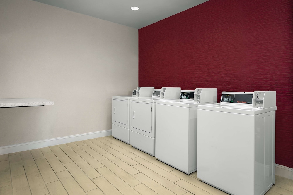 Home2 Suites by Hilton Jacksonville NC - photo 27