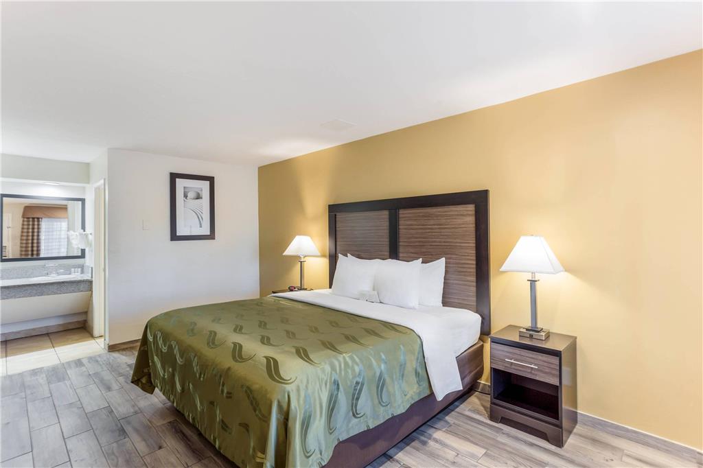 Quality Inn Escondido San Diego North County - photo 14
