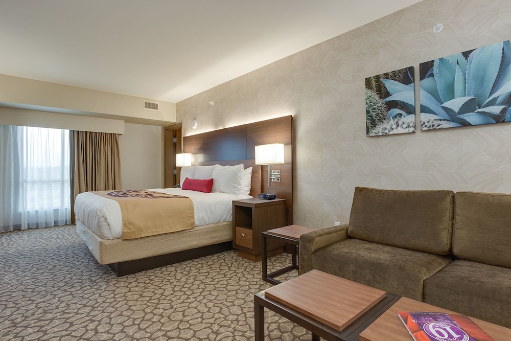 Cliff Castle Casino Hotel - photo 12