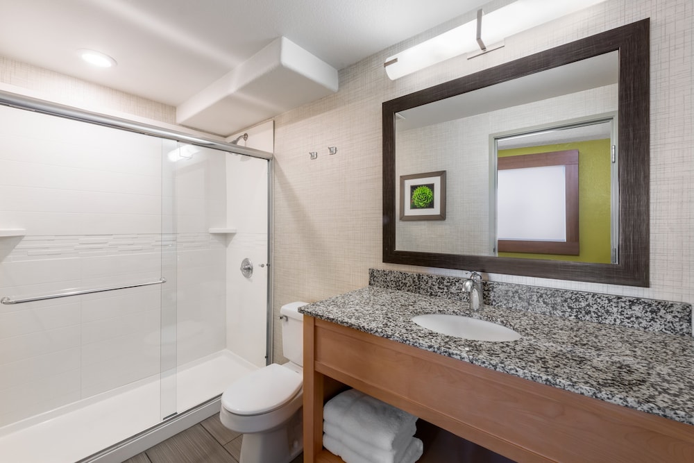 Holiday Inn Express & Suites Wheat Ridge Denver West - photo 29