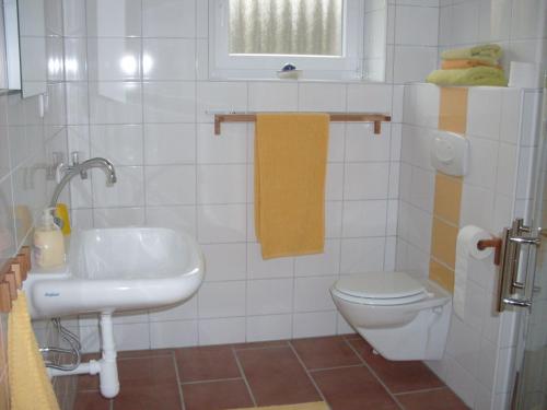 Heidehof Pension B & B — Emmerich — photo 4