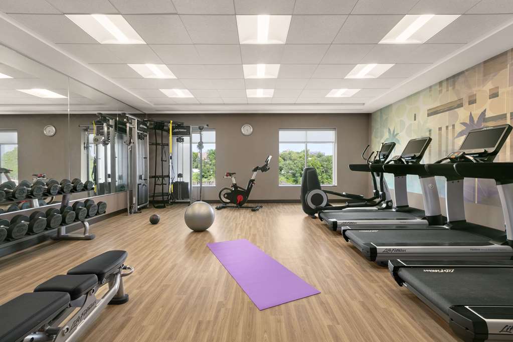 Hyatt Place Fort Lee George Washington Bridge - photo 11