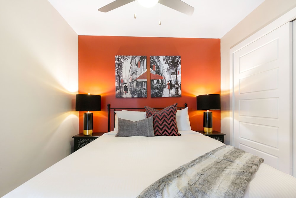 Mardi Gras Suites NOLA's 4BR Elegance - photo 180