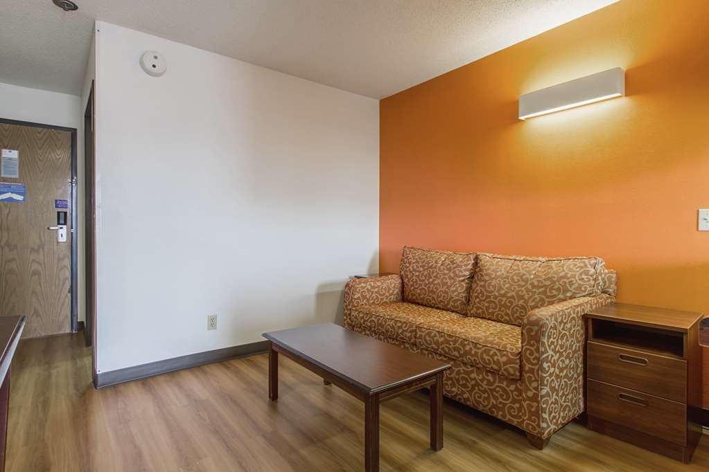 Motel 6 Streetsboro OH - photo 16