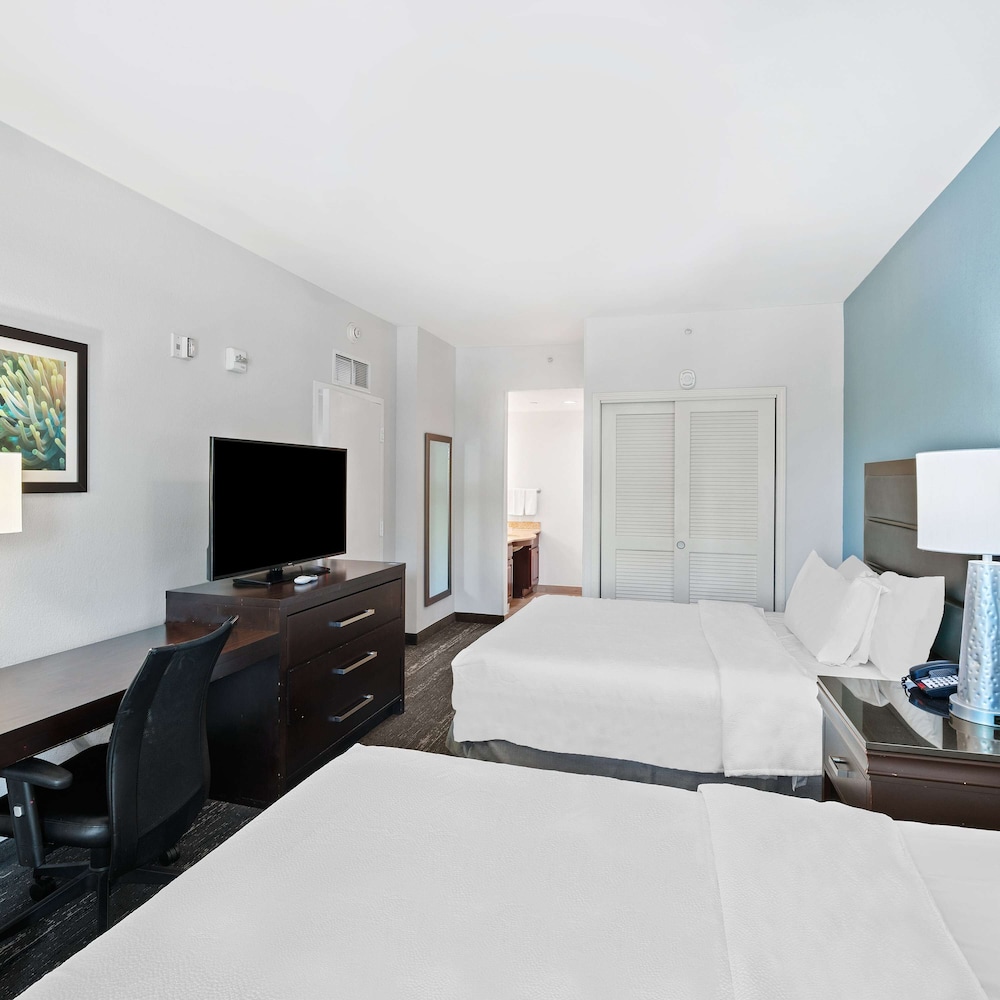 Homewood Suites by Hilton Ft. Lauderdale Airport Cruise Port - photo 14