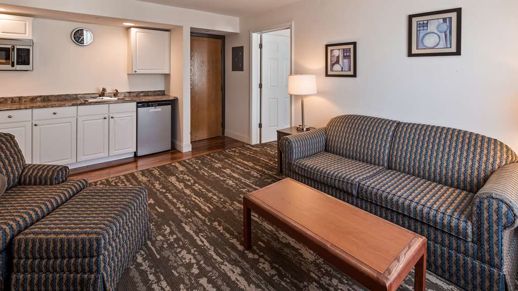 Charlevoix Inn & Suites SureStay Collection by Best Western - photo 24