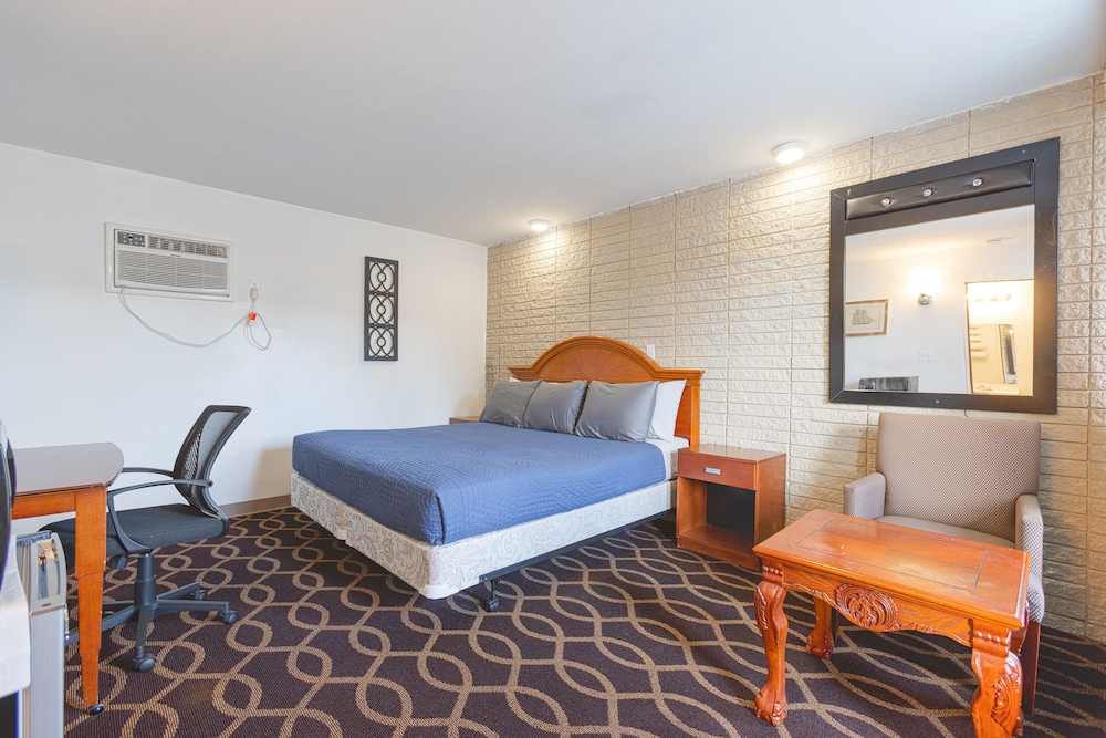 Sonrise Inn Lincoln Hwy By OYO - photo 17