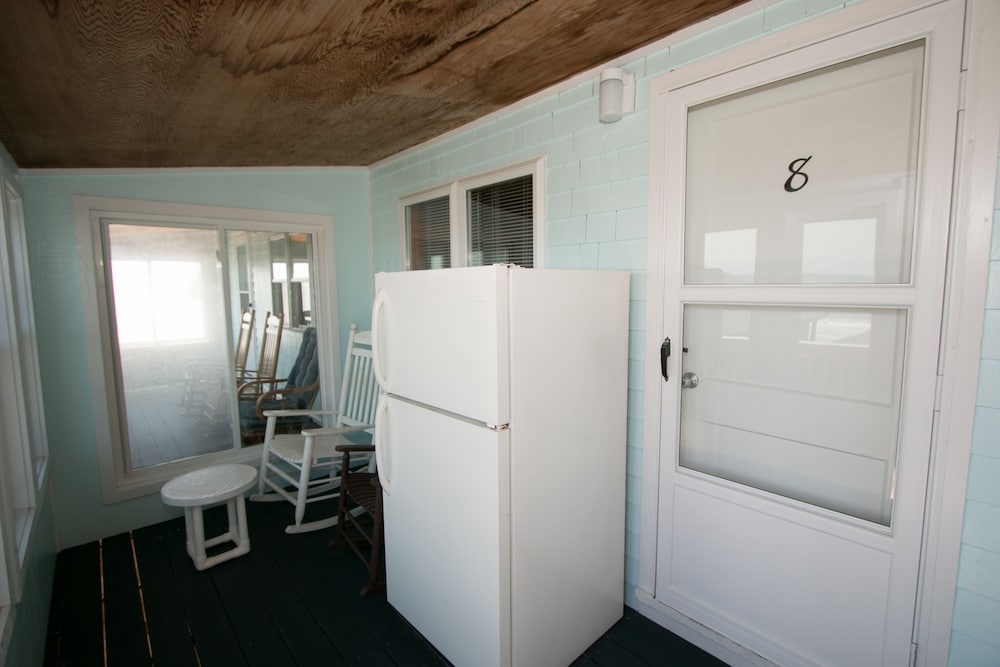 Outer Banks Motel - photo 20