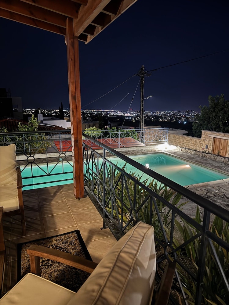102 PAP Stay Helios House