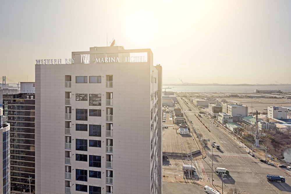 Western Bay Marina Hotel in Pyeongchang, South Korea