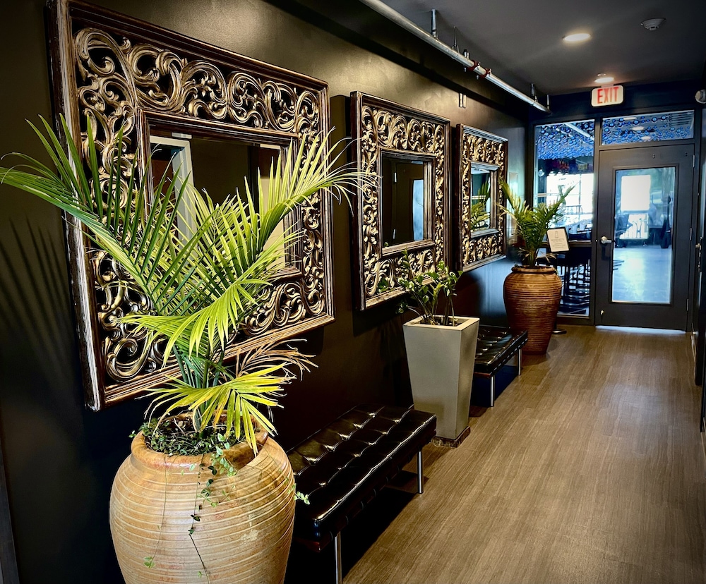 Hotel Kilbourne - photo 2