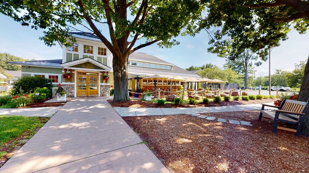 Best Western Plus Windjammer Inn & Conference Center - photo 58