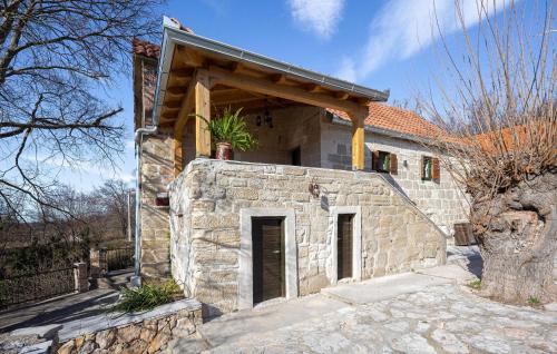 Awesome Home In Obrovac Sinjski — 4-Star Luxury Hotel in Sinj, Croatia