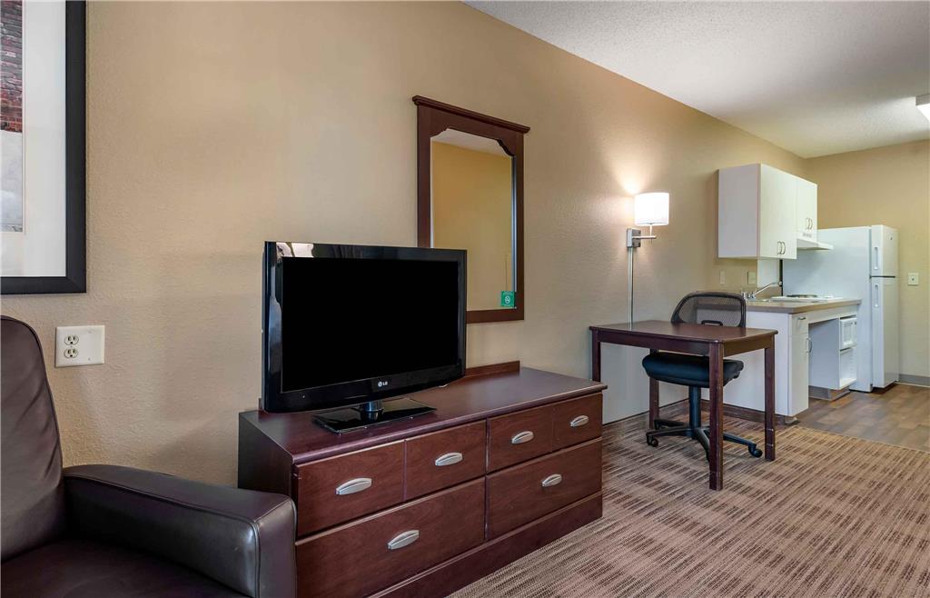 Extended Stay America Suites Rochester North - photo 13