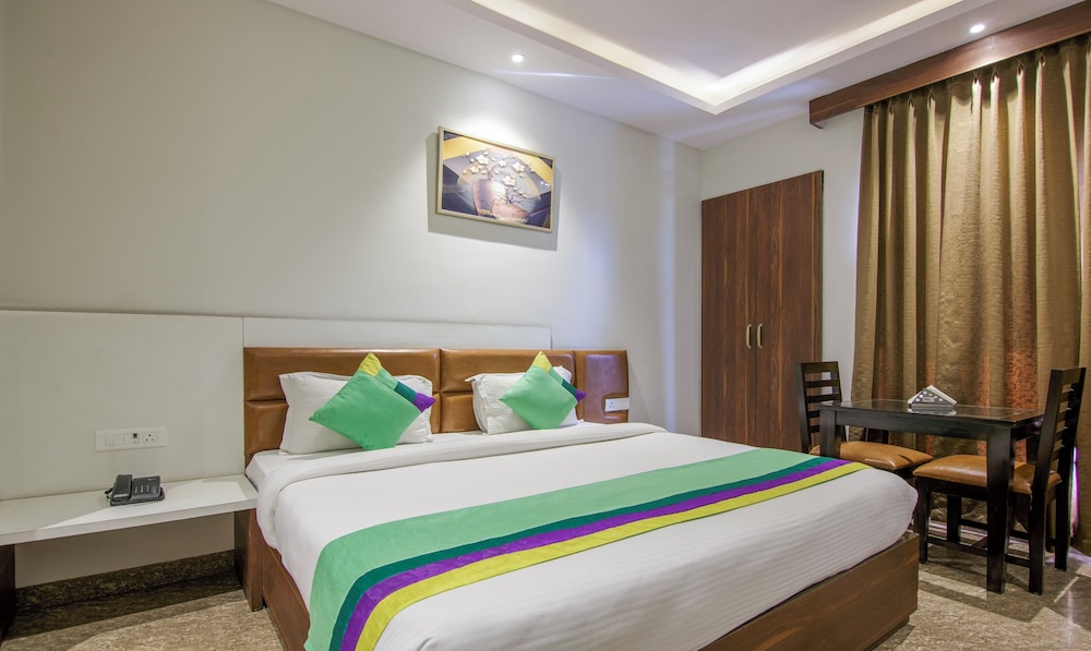 Treebo Swastika Premium - last minute hotel in Noida