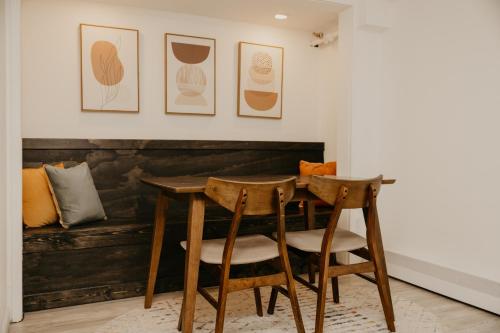The Brooks Hotel - photo 11