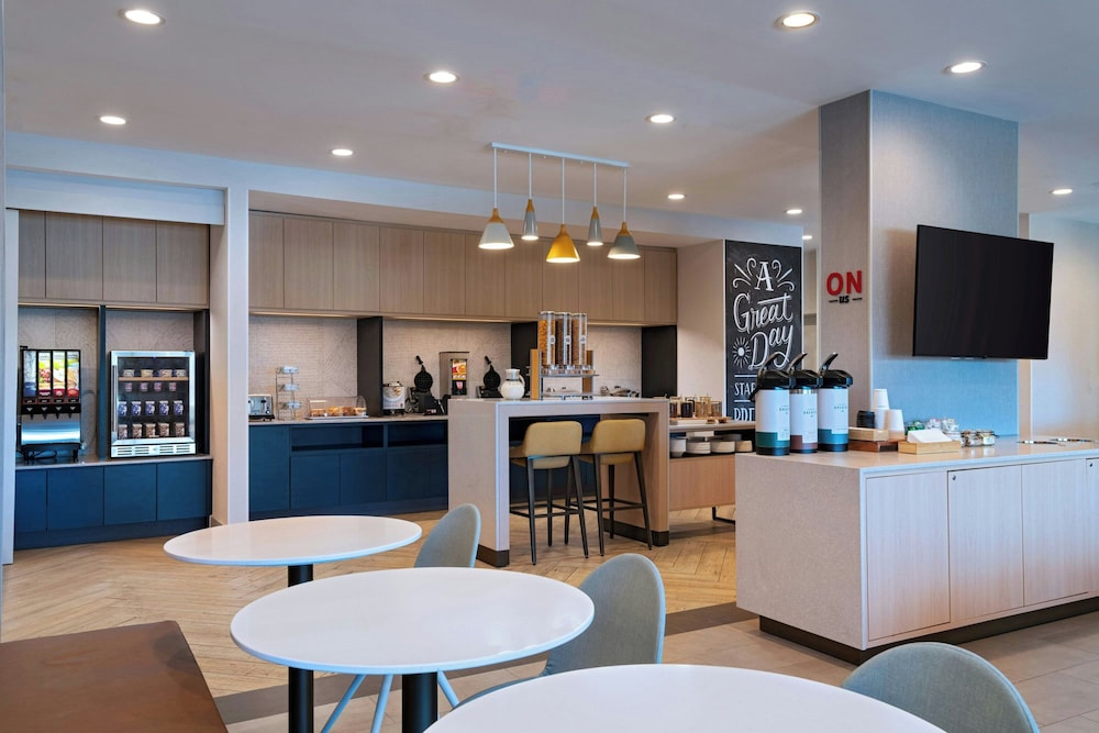TownePlace Suites by Marriott Houston Tomball - photo 18