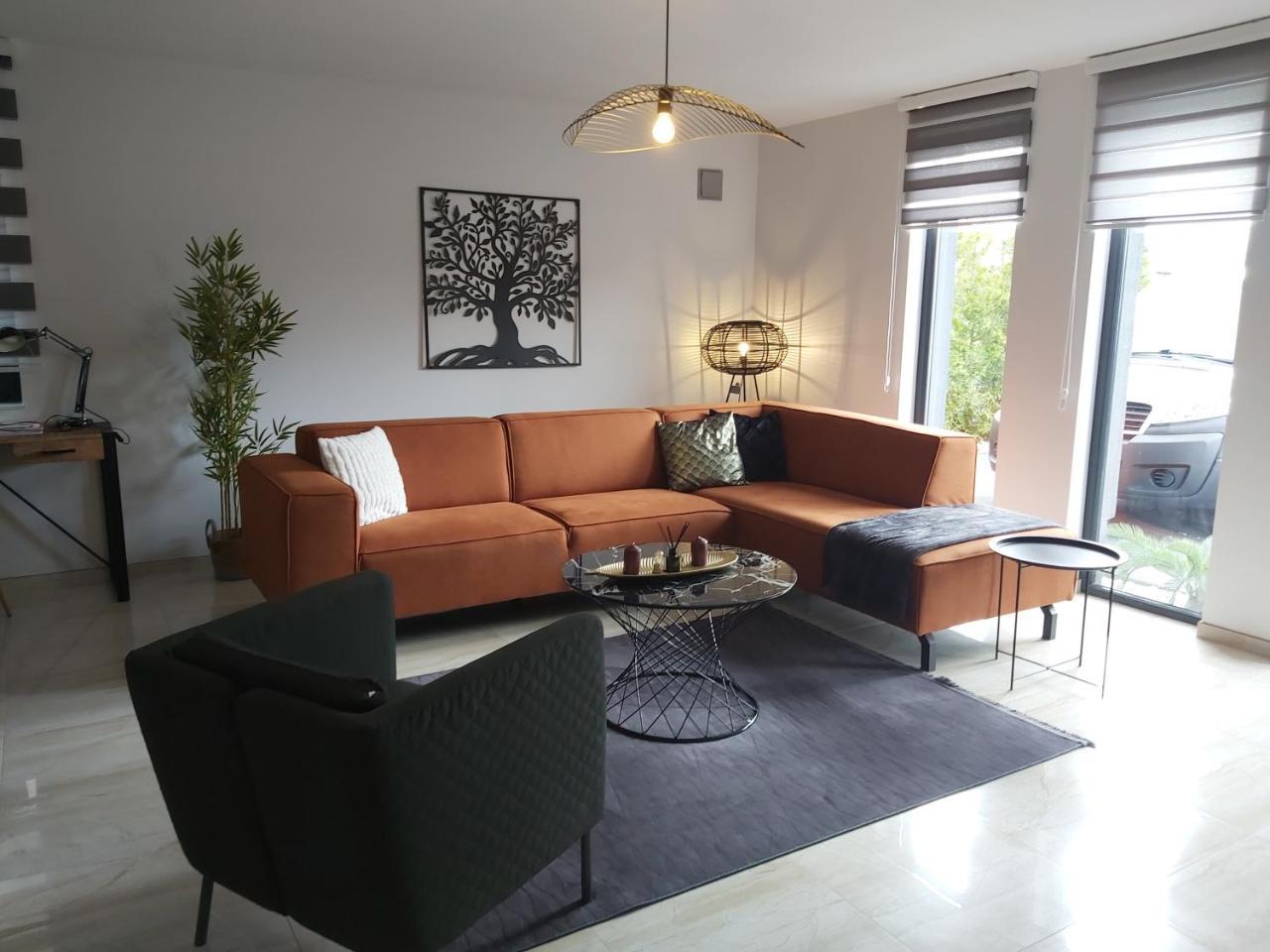 La belle Éden Gite Bastogne — 4-Star Luxury Hotel in Bastogne, Belgium