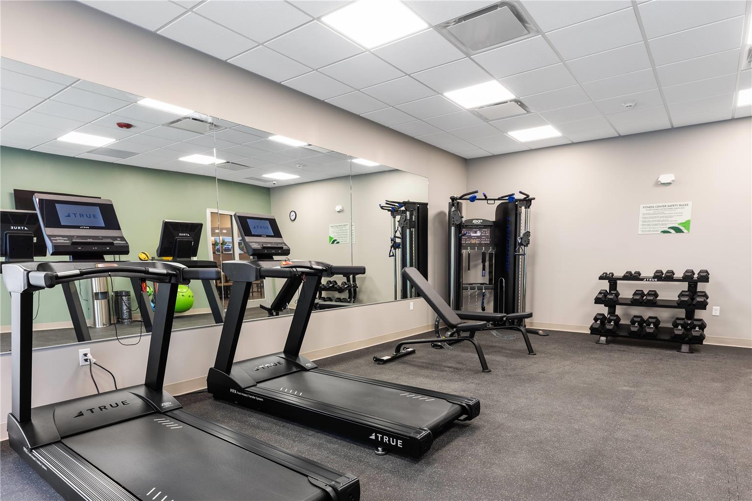 Wingate by Wyndham Geneva at SPIRE Academy - photo 5
