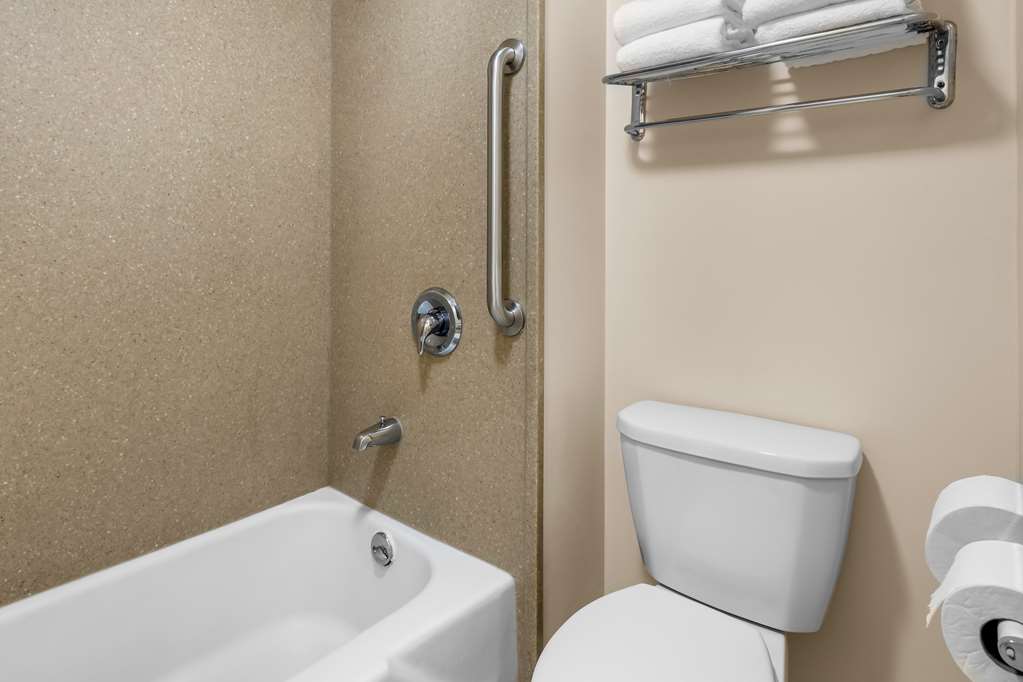 Best Western Lee's Motor Inn - photo 24