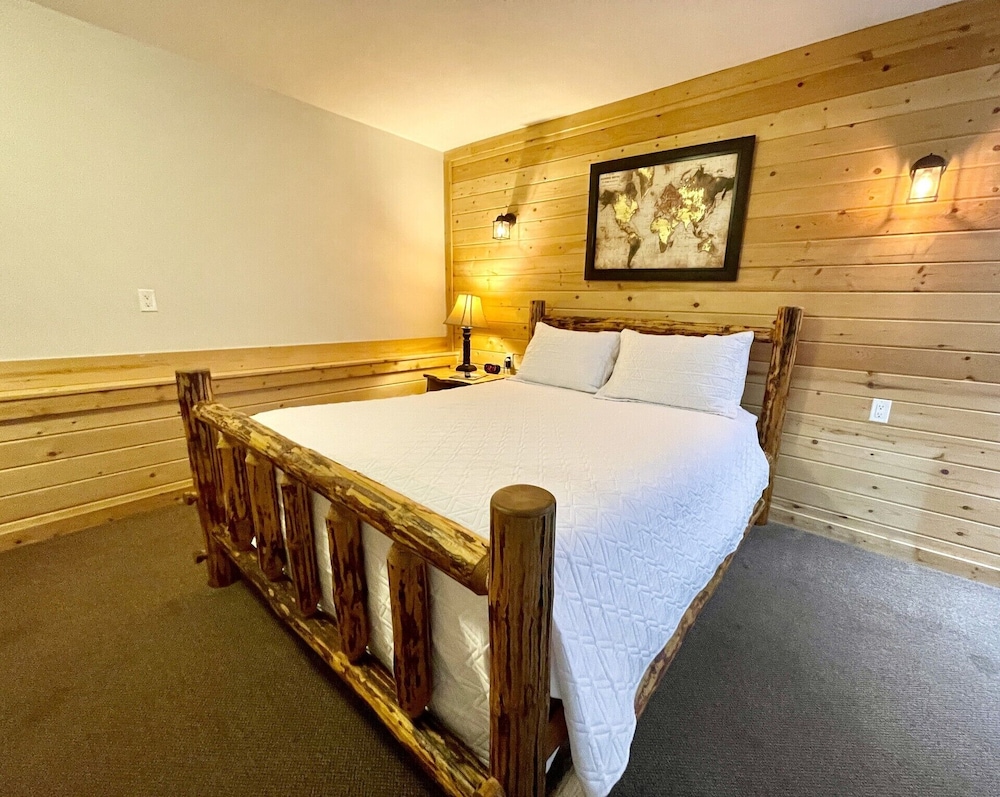 Carriage House Inn - photo 6