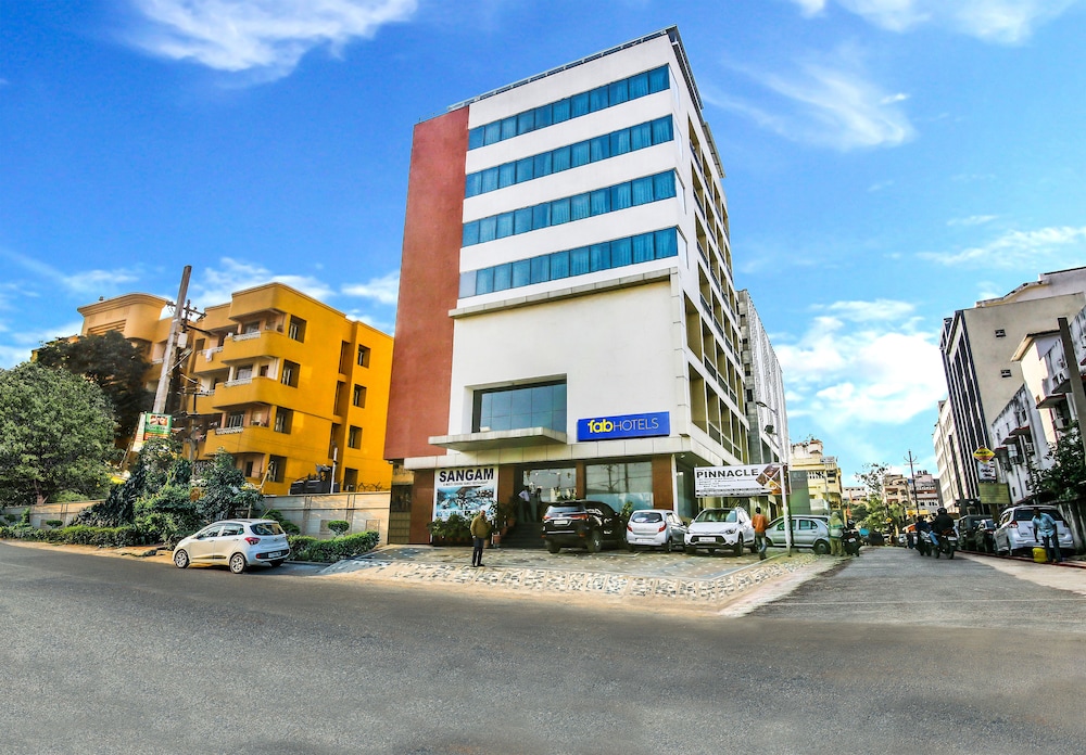 FabHotel The Pinnacle — Ranchi — photo 2