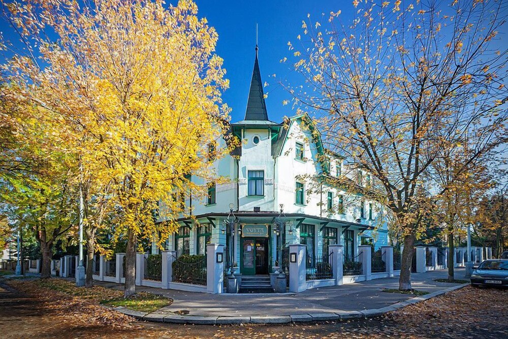 Villa Voyta — 4-Star Luxury Hotel in Branik, Czech Republic
