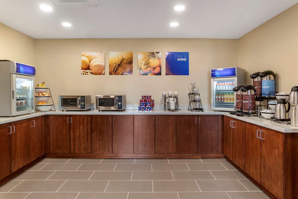 Comfort Inn & Suites Winchester - photo 29