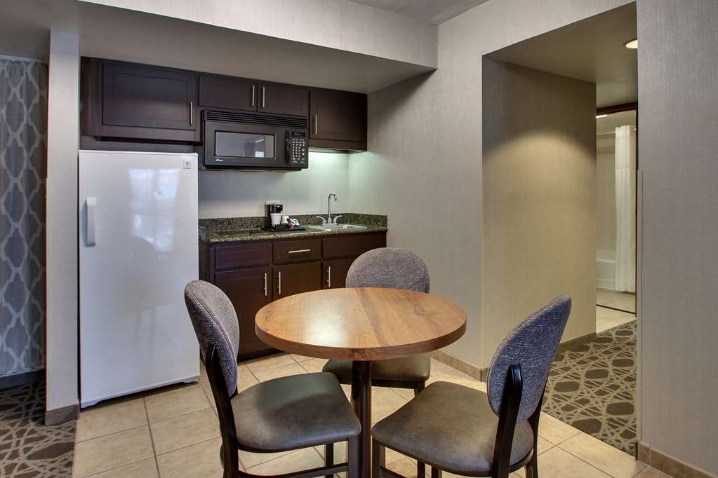 Drury Plaza Hotel San Antonio Airport - photo 17