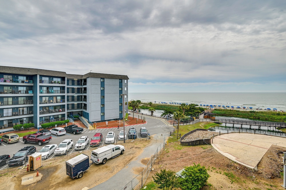 Beachfront Condo w Pool at Myrtle Beach Resort - photo 16