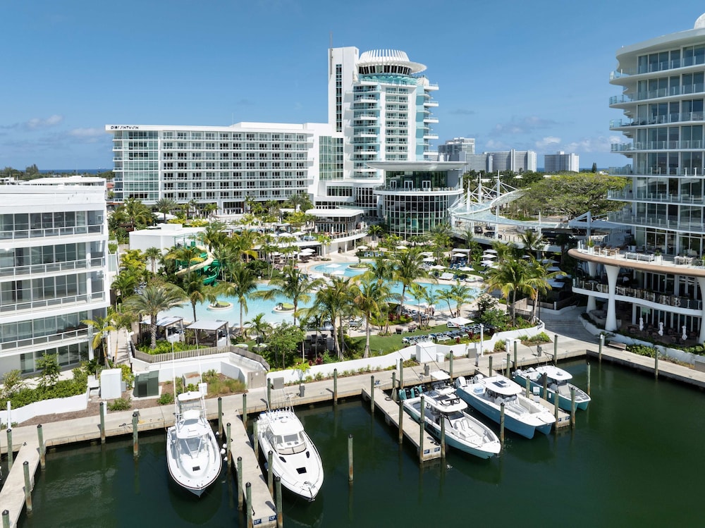 Pier Sixty Six Hotel & Marina - photo 61