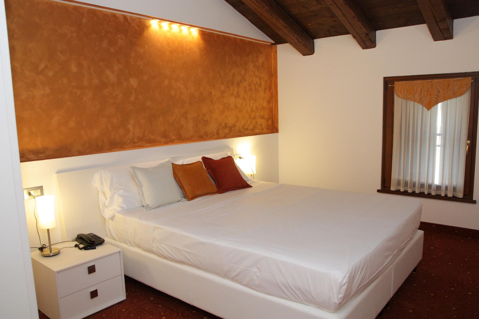 Antico Borgo Torricella — hotel in San Vito Al Tagliamento