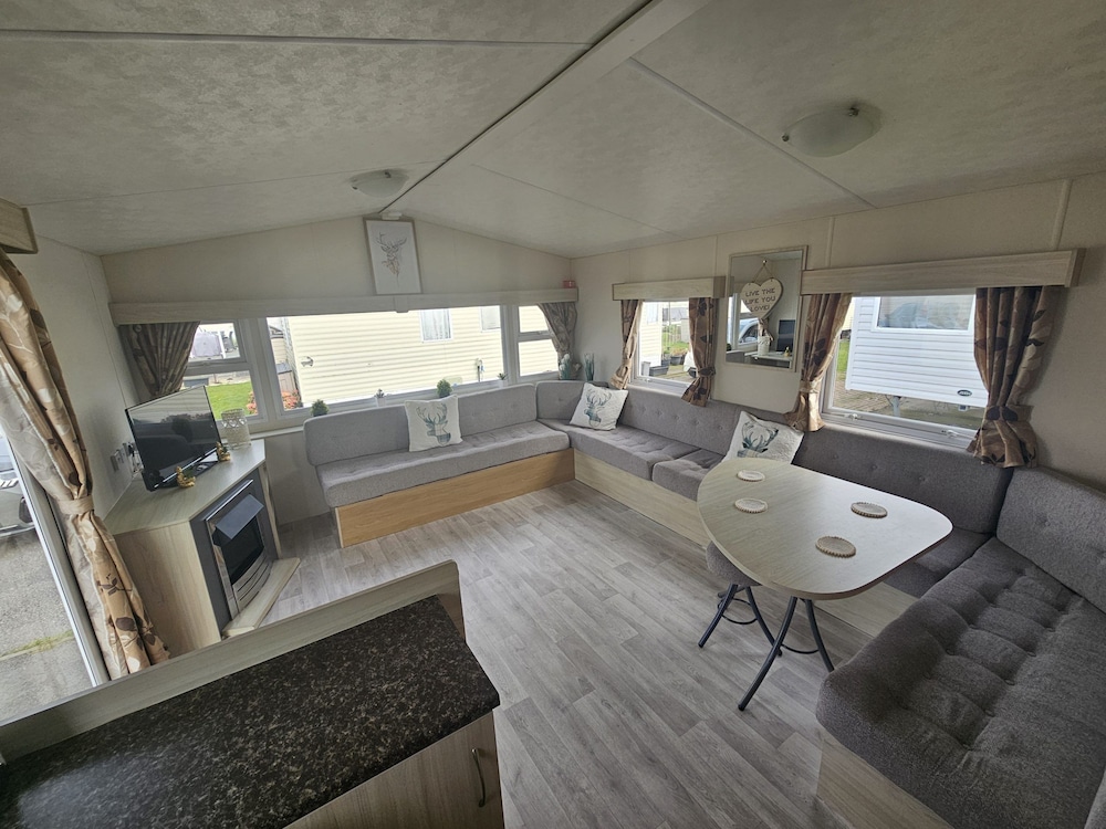 Ruby a Modern Caravan in Rhyl in Rhyl, United Kingdom