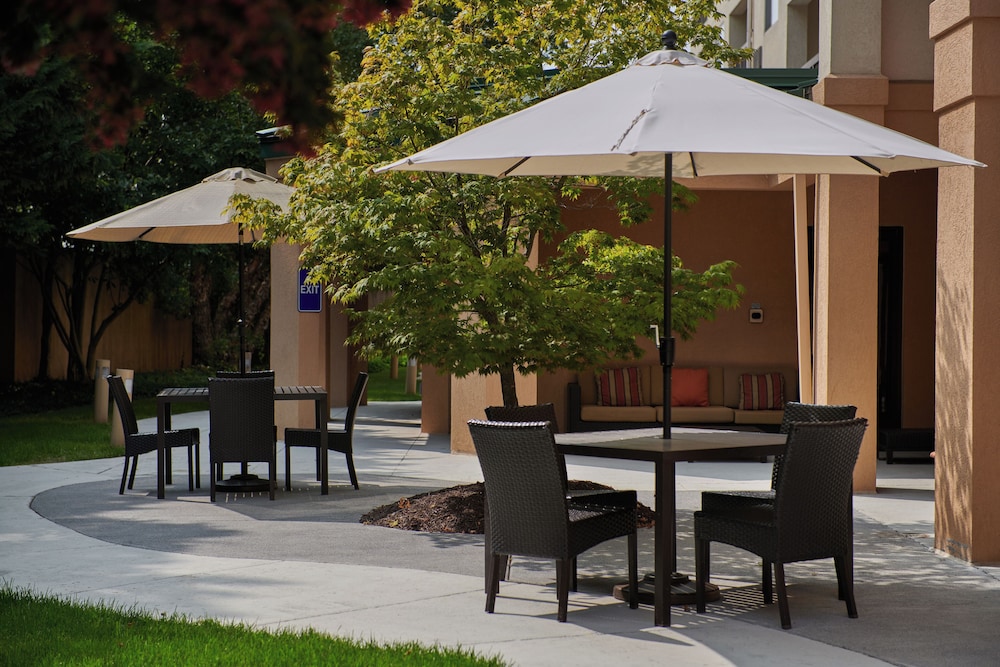 Courtyard by Marriott Harrisonburg - photo 15