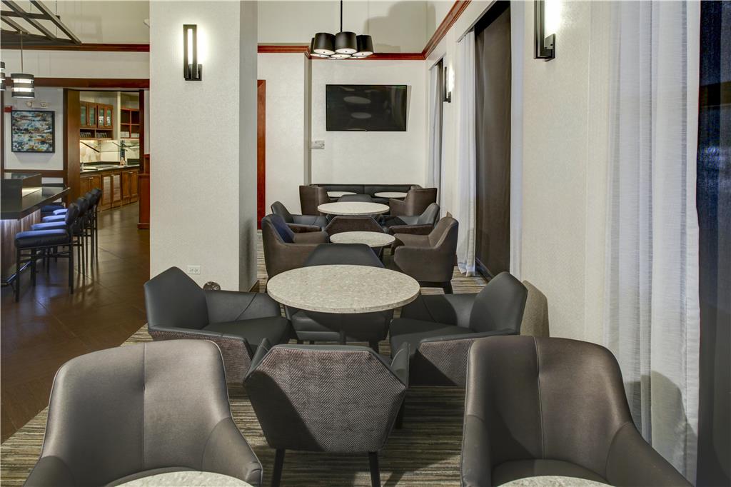 Hyatt Place Detroit Livonia - photo 21