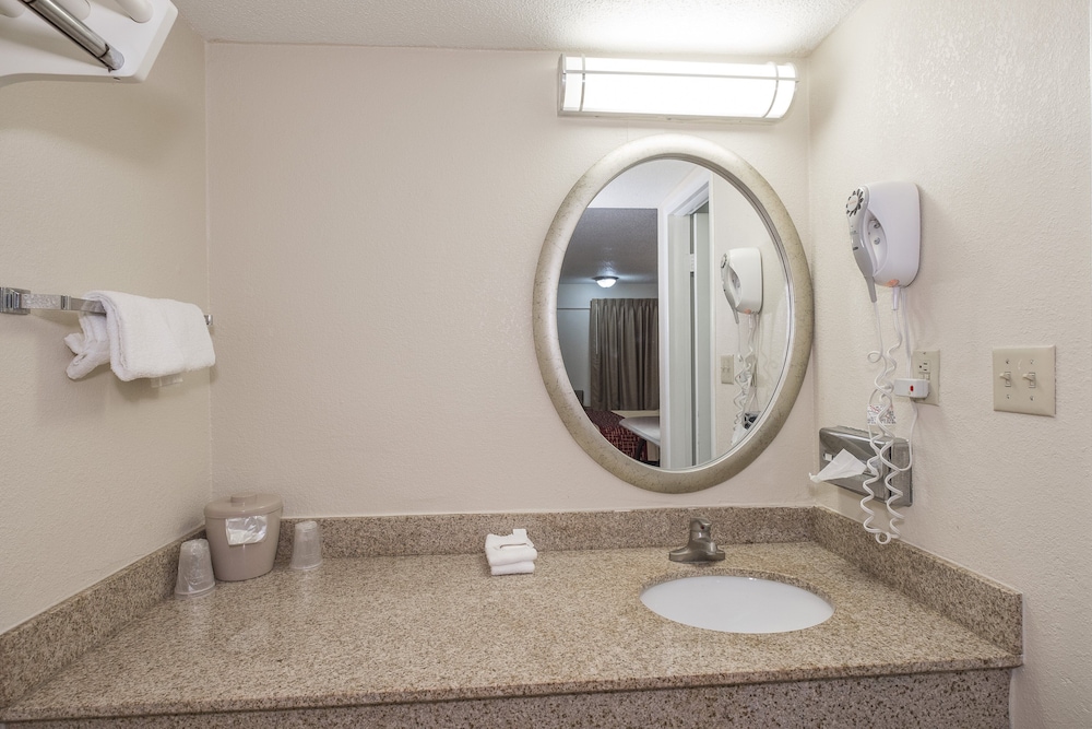 Red Roof Inn Hagerstown Williamsport MD - photo 18