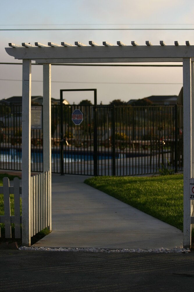 Rodeway Inn at Morro Bay - photo 29
