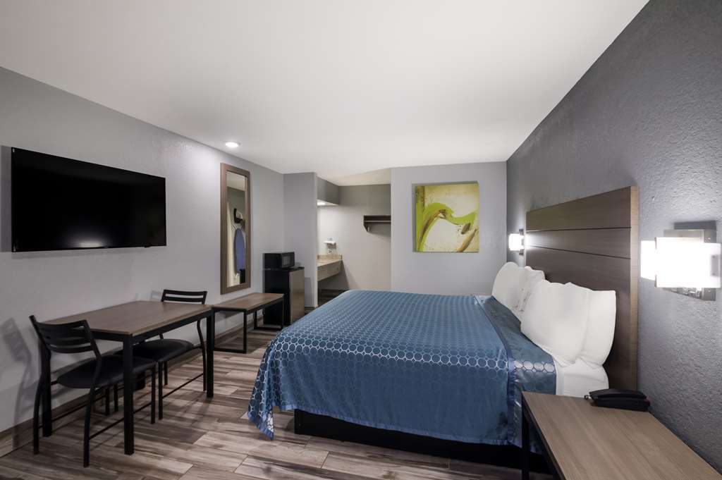 Americas Best Value Inn Buda Austin S - photo 18